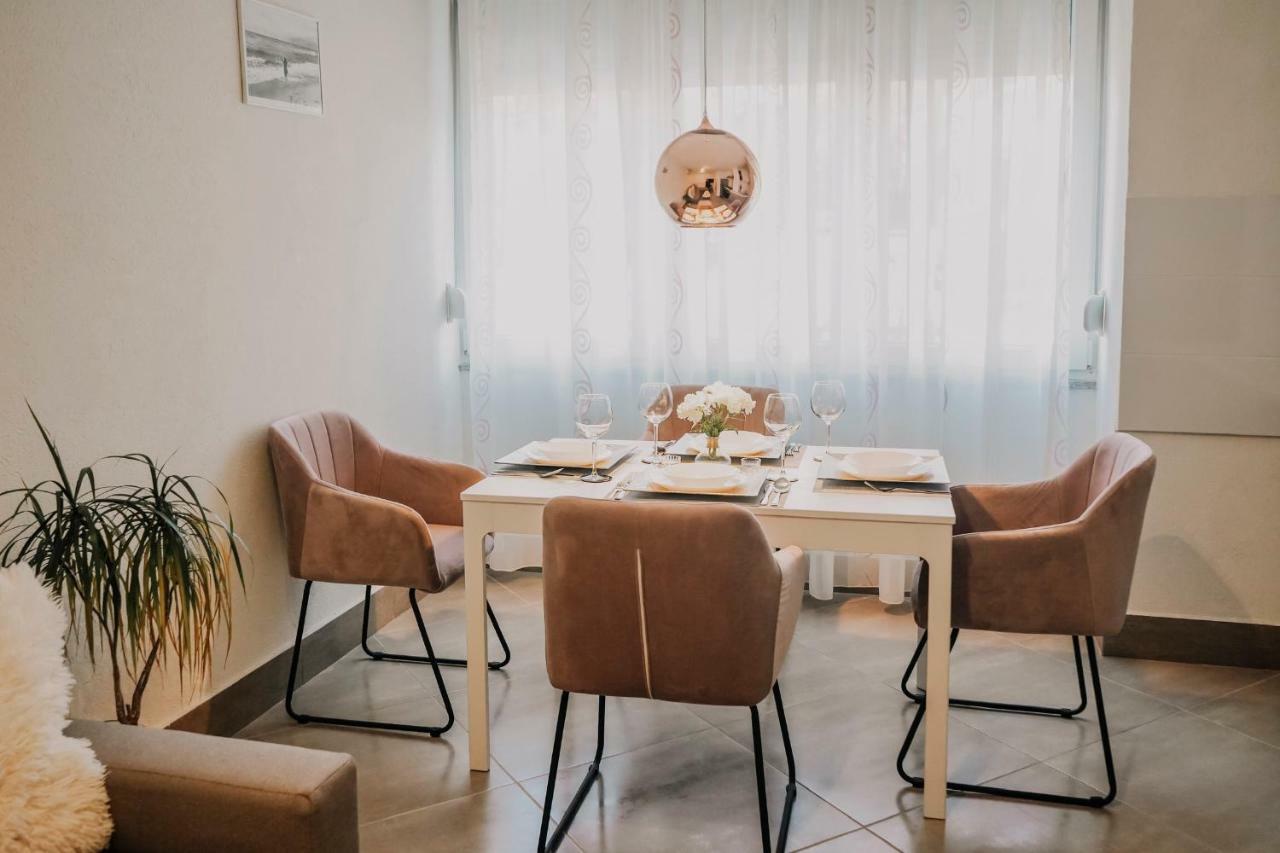 Apartman Bacchus Pula Zewnętrze zdjęcie